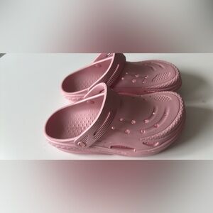 Womens Lightweight Pink Slip-On Crocs